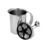 Jarra de leche con batidor de acero inoxidable 800ml