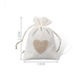Bolsa de arpillera blanca con corazón 9x12cm