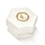 Caja hexagonal con paloma 60x40mm