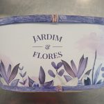 Cesta de madera ovalada decorada con flores 29,5x1