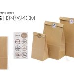 Bolsa de papel kraft con fondo rectangular de 13 x 8 x 24 cm.