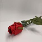 Tallo de rosa roja 70cm