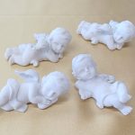 Ángel blanco acostado 6cm