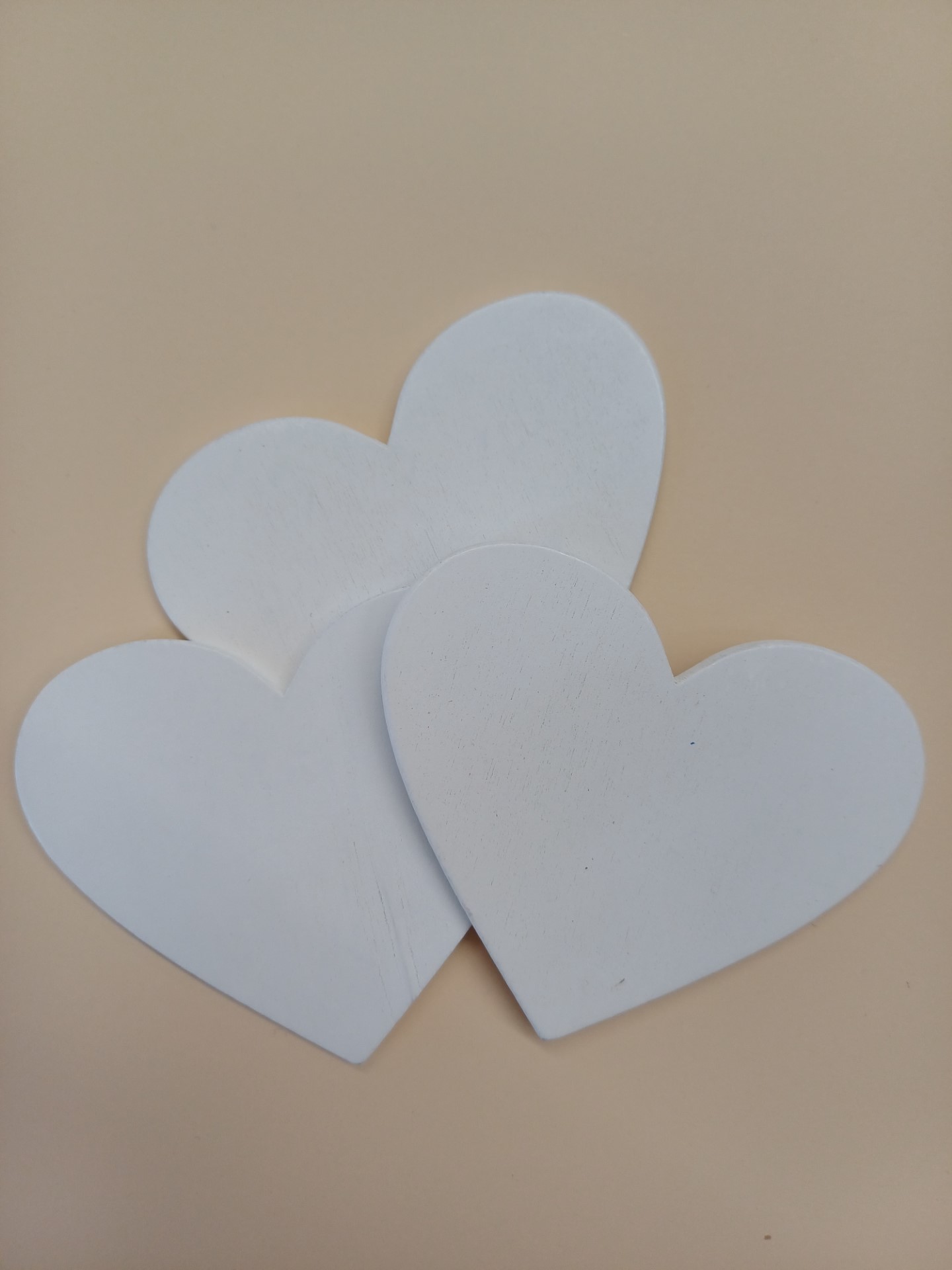 Corazón de satén rojo 6.5cm 7.Pcs